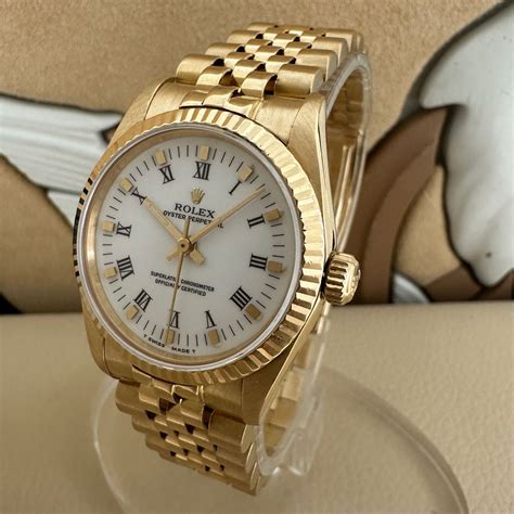 Rolex Oyster Perpetual 31 Medium Referenz 67518 